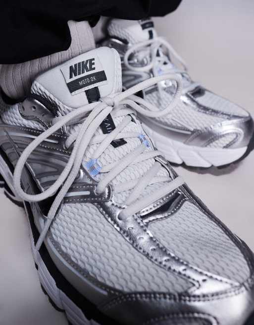 Nike Air Max - Moto 2K - Sneakers in zilver en lichtblauw, 4 van 5