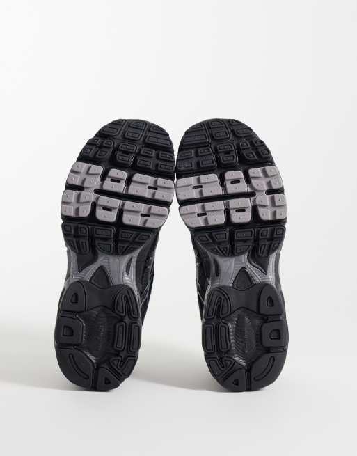 Nike Air Max Moto 2K suede mix trainers in black, 5 of 5