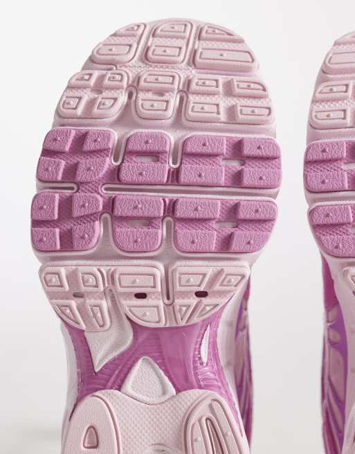 Nike Air Max Moto 2K suede trainers in pink foam, 5 of 5