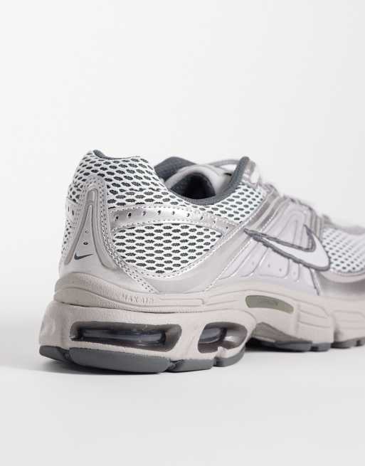 Nike Air Max Moto 2K trainers in grey, 2 of 5