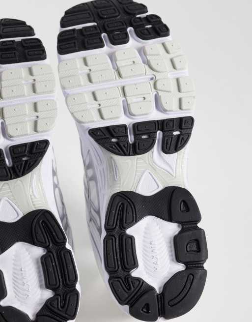 Nike Air Max Moto 2K trainers in white and silver, 4 of 5