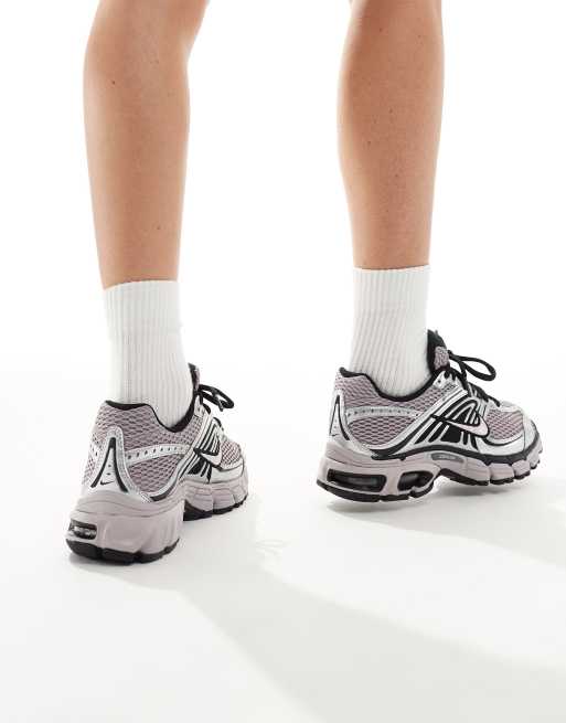 Nike – Air Max Moto 2K Unisex – Biało-srebrne buty sportowe , 4 z 5