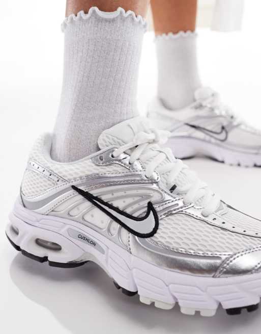 ★人気★Nike★Air Max Moto 2K デイリースニーカー W.Silver Nike Air Max Moto 2K Release Date