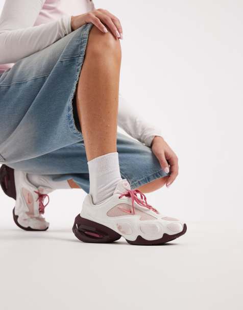 Nike Air Max Muse SE sneakers in pink and cream - view 1