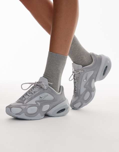 Nike – Air Max Muse – Sneaker in reflektierendem Silber - view 1