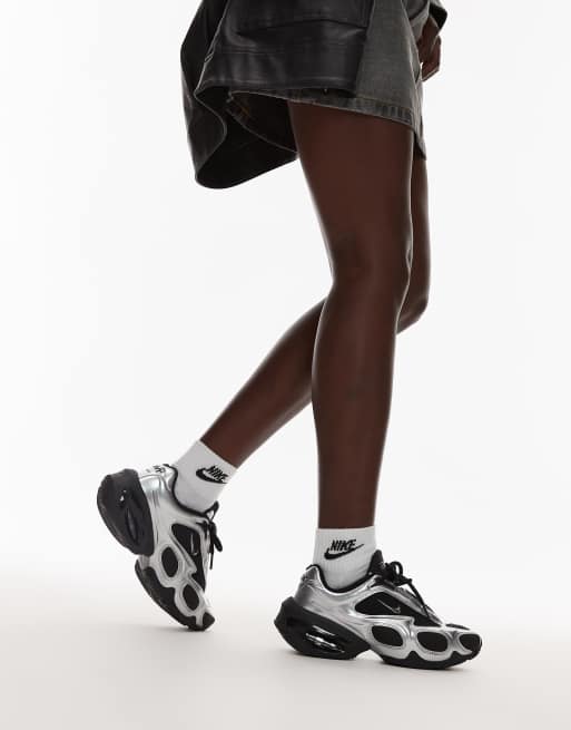 Nike Air Max Muse sneakers in black and metallic silver | ASOS
