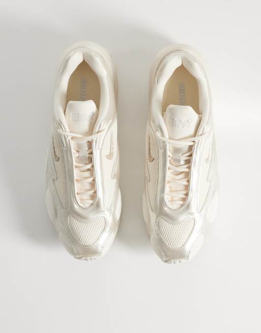 Nike Air Max Muse sneakers in off white, 3 of 5