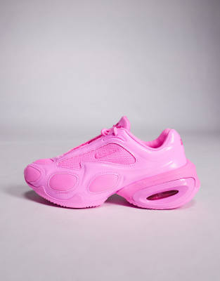 Nike Air Muse Mesh Trainers In Pink