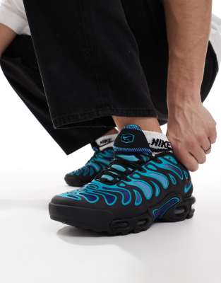 Air Max Plus Drift sneakers in black-Green