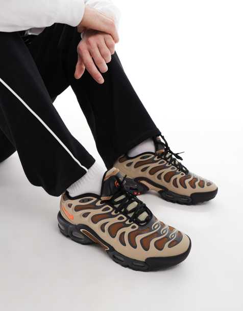 Nike Air Max Plus Drift sneakers in khaki and gray - view 1