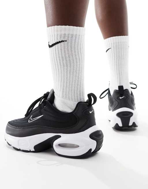 Nike Air Max Portal sneakers in black and white, 4 of 5