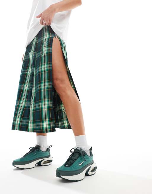 Nike Air Max Portal sneakers in green and white, 5 of 5