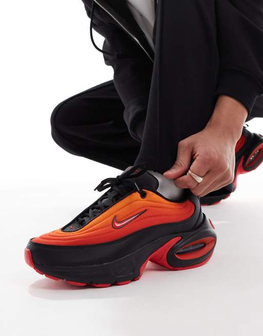 Nike Air Max Portal Sneakers unisex nere e arancioni ASOS