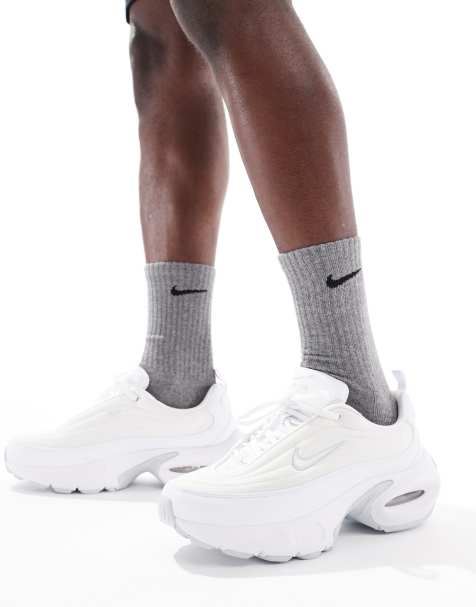 Nike – Air Max Portal – Vita sneakers i unisex-modell - view 1