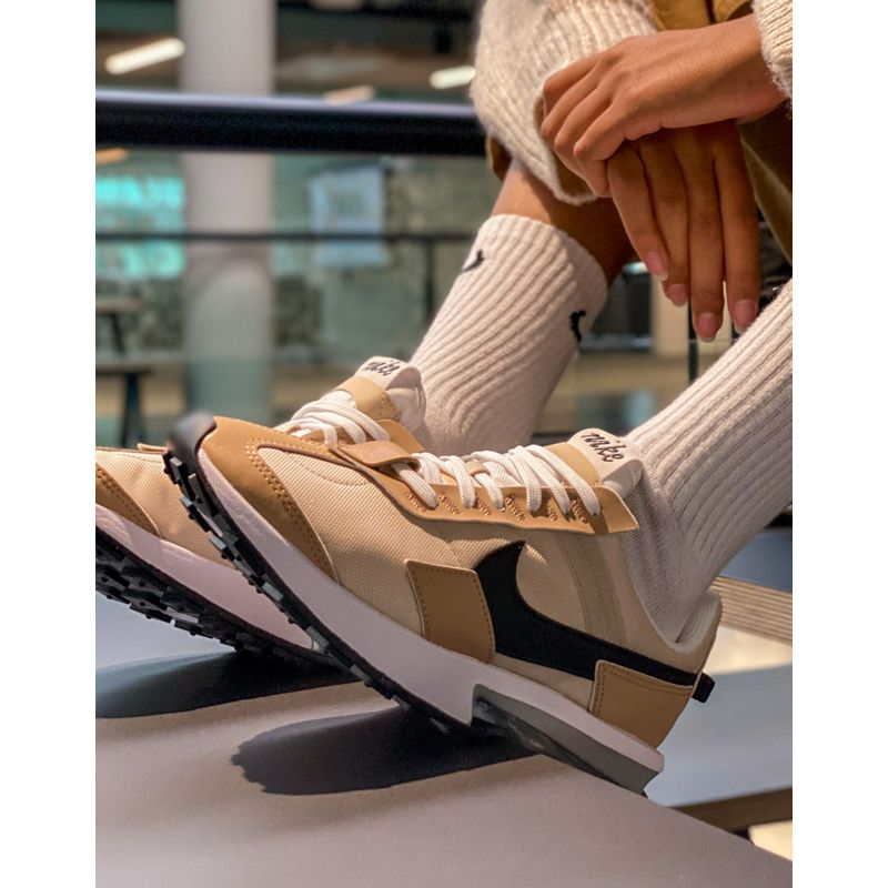 Nike - Air Max Pre-Day - Sneakers avena e marrone