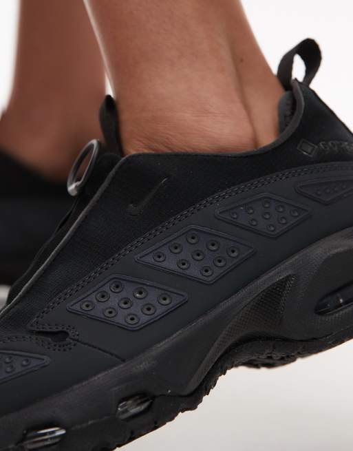 Nike - Air Max SNDR GORE-TEX - Sneakers triplo nero | ASOS