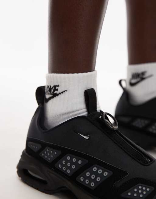 Nike Air Max - SNDR - Uniseks sneakers in zwart en zilver, 4 van 5