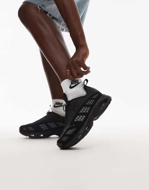 Nike – Air Max SNDR – Unisex-Sneaker in Schwarz und Silber - view 1