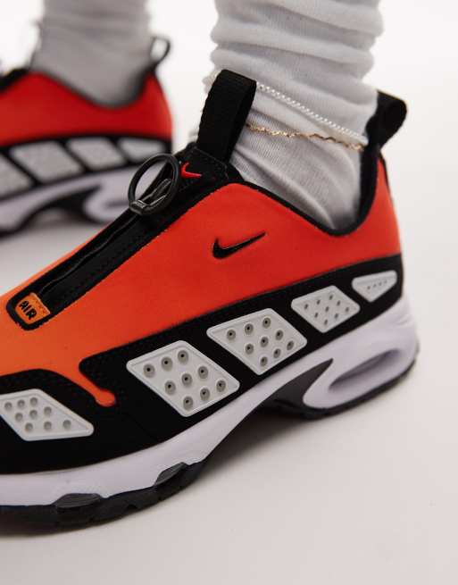 Nike Air Max SNDR unisex trainers in orange and black, 4 of 5
