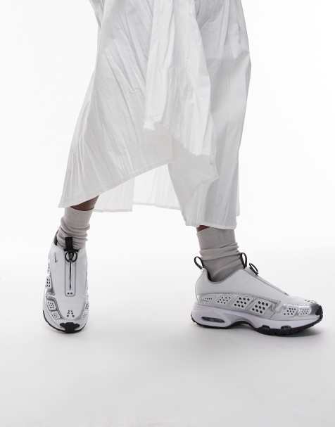 Nike Air Max SNDR unisex trainers in white and silver - view 1