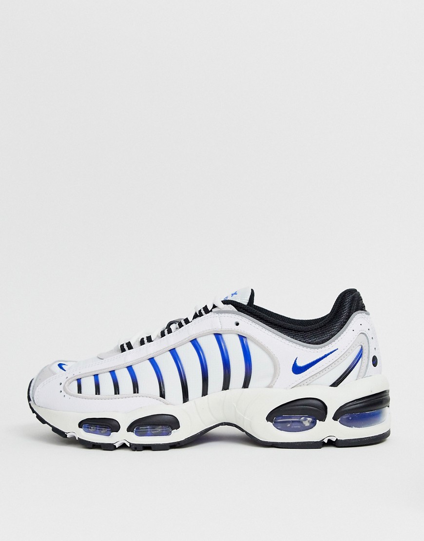 Nike Air Max Tailwind IV trainers in white