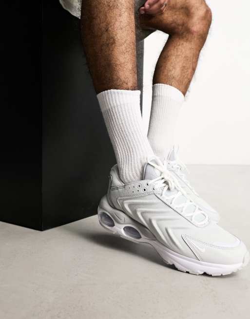 Nike air store max tailwind white