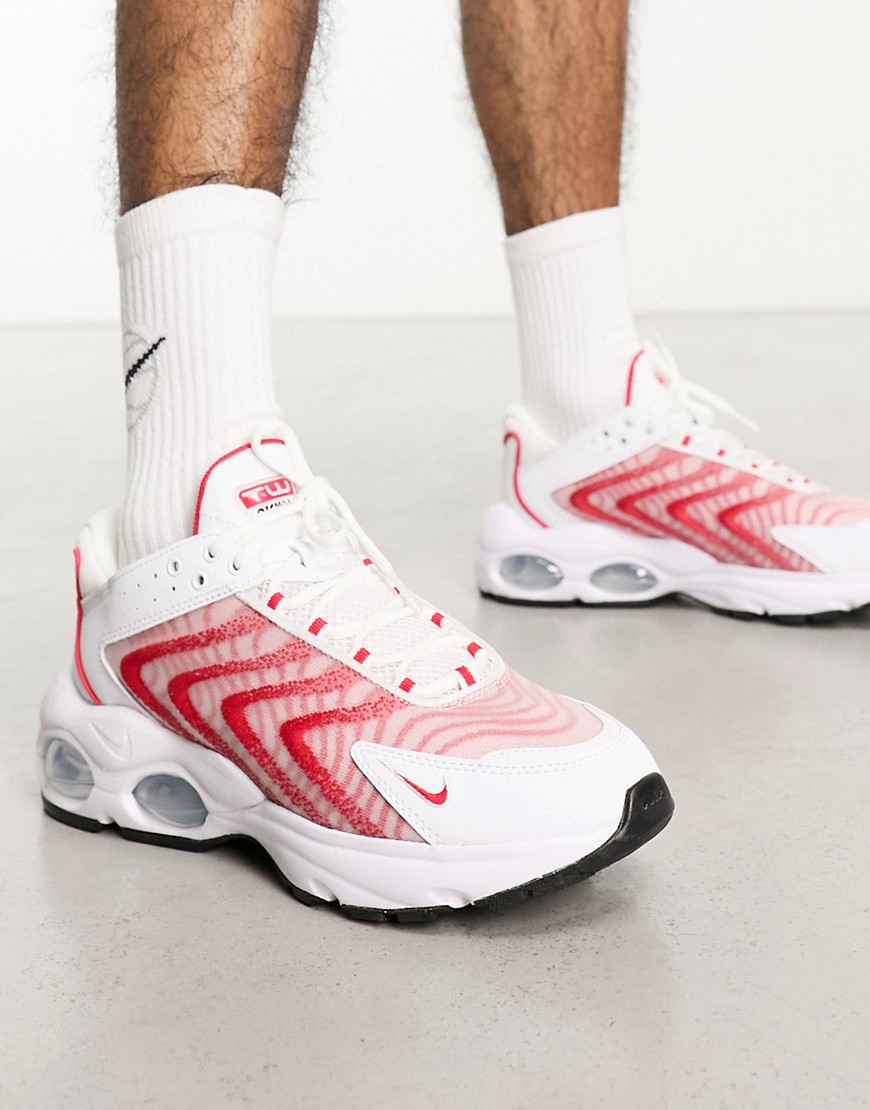 Nike Air Max Tailwind NN trainers in white and red