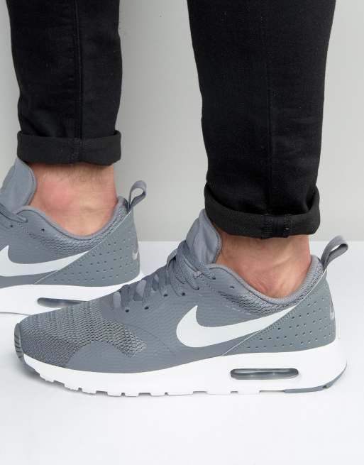 middelen verbannen Pelgrim Nike Air Max - Tavas - Sneakers in grijs | ASOS