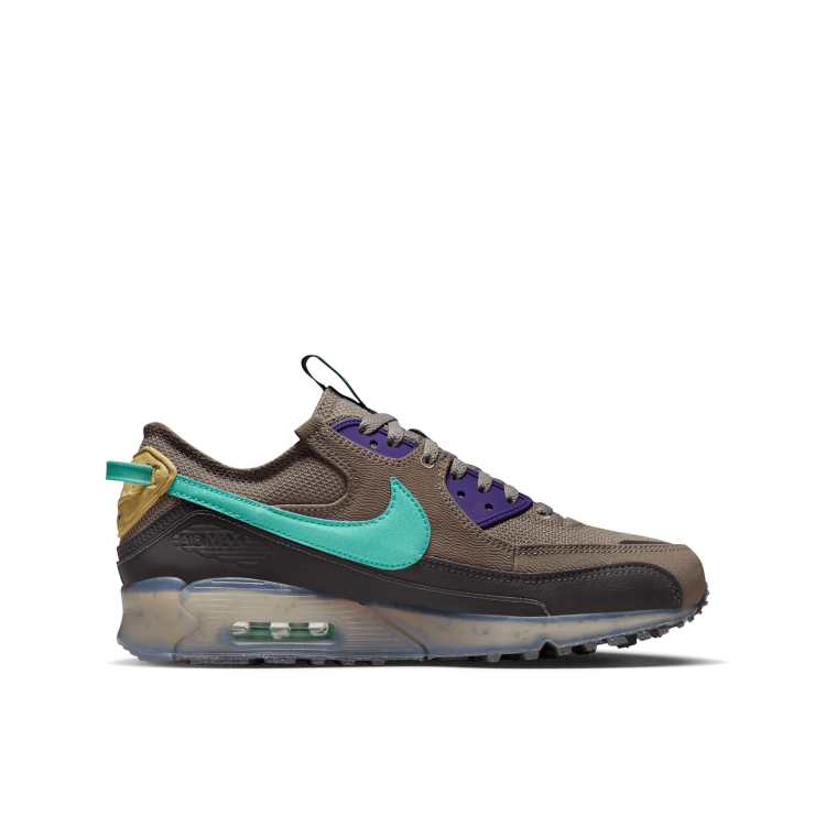 nike air max 90 terrascape trainers in stone and brown