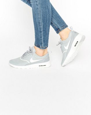 womens thea trainers