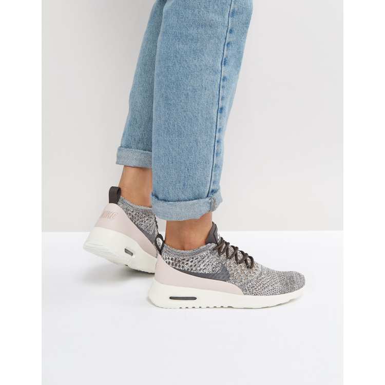 duidelijkheid vijver Octrooi Nike Air - Max Thea Ultra Flyknit - Sneakers in grijs | ASOS