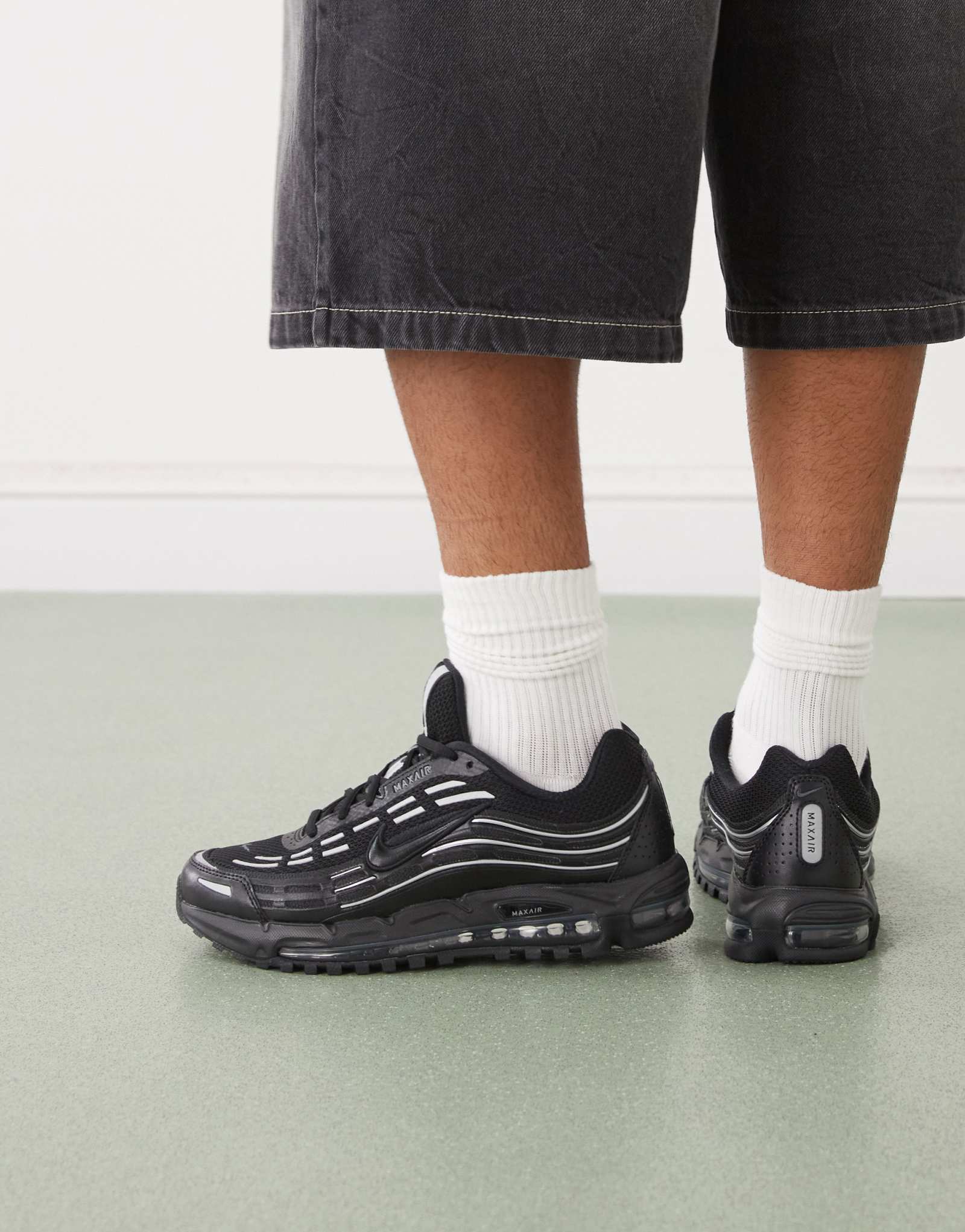 Кроссовки Nike Air Max TL 2.5 черного цвета