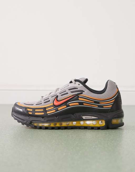 Nike Air Max TL 2.5 trainers in grey and red, 2 of 5