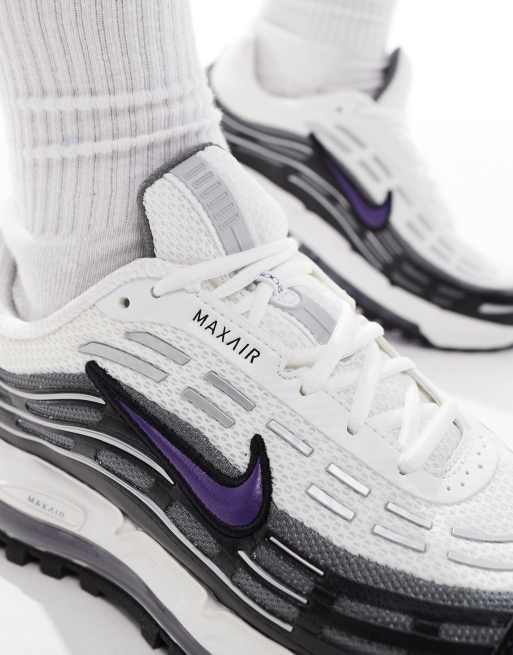 Nike Air Max TL 2.5 trainers in white and black, 3 of 5