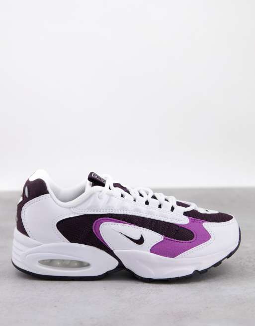 Nike Air Max Triax Trainers in white ASOS