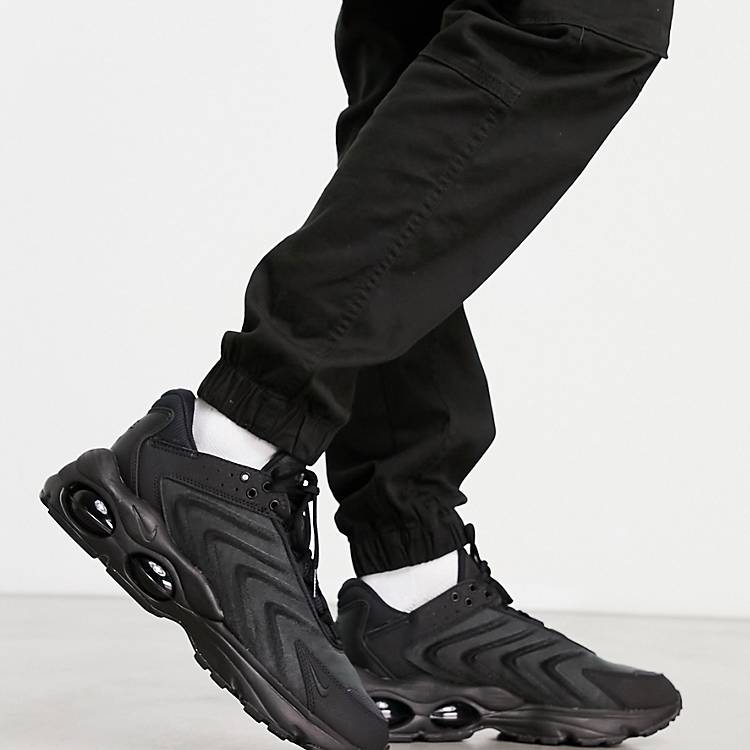 Nike Air Max Tw Trainers In Black | Asos