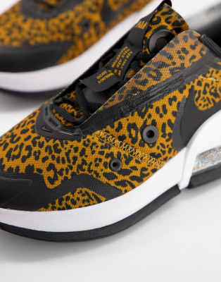 air max up sneaker leopard