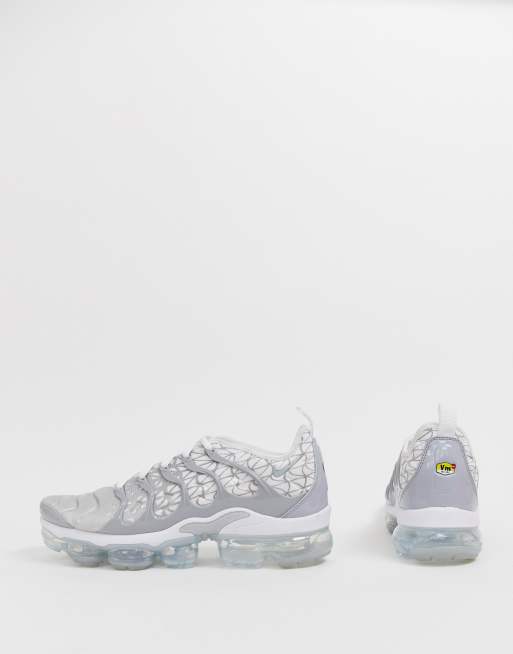 Nike air vapormax clearance plus white/wolf grey/metallic silver