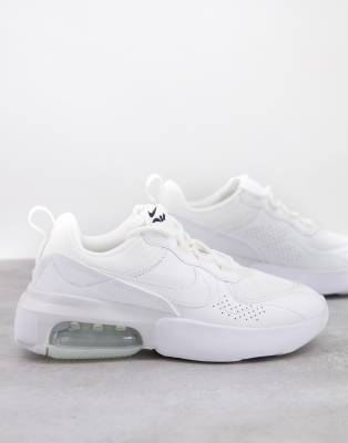 Nike Air Max Verona Trainers in white - ASOS Price Checker