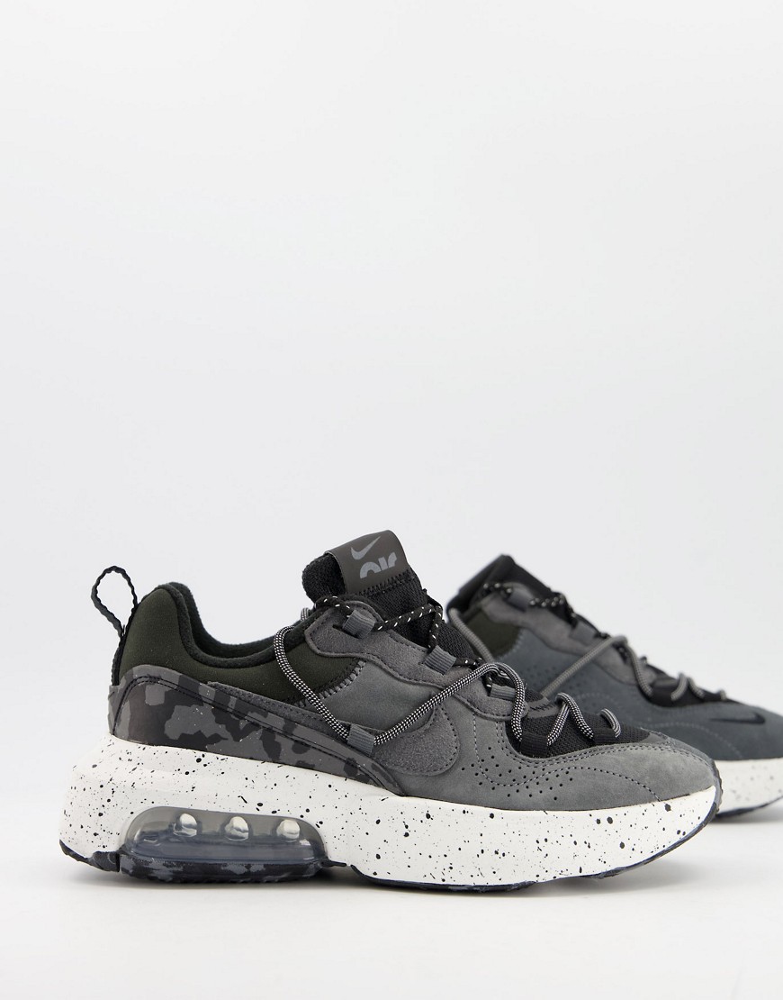 Nike Air Max Viva sneakers in black and gray