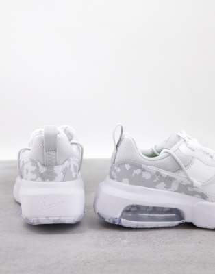 women's nike air max viva stores