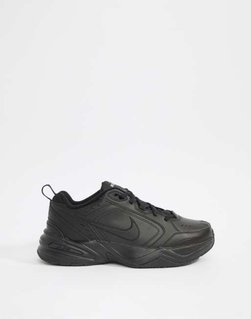 Nike Air Monarch Sneakers in zwart 415445 101 ASOS