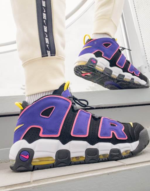 Nike – Air More Uptempo '96 – Lila och svarta sneakers