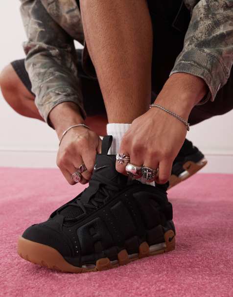 Nike Air More Uptempo Low trainers in black  - view 1