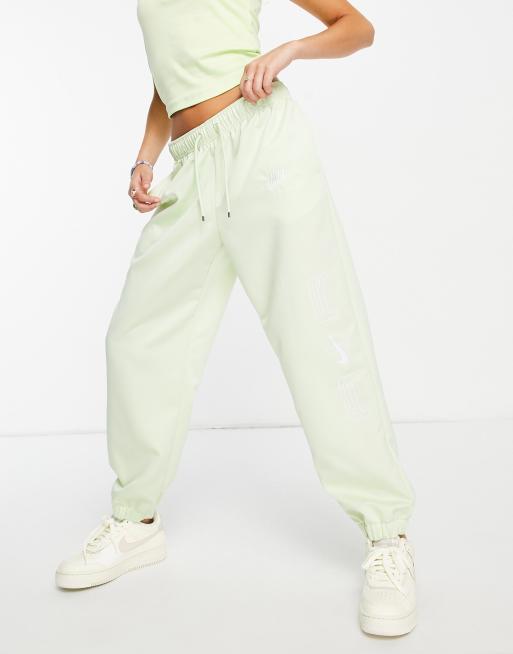 Lime green nike outlet sweatpants