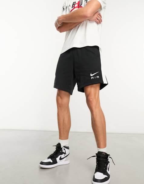 Pantaloncini sportivi hot sale uomo nike