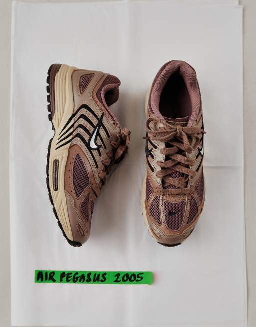 Nike - Air Pegasus 2005 - Baskets - Marron