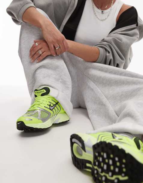 Nike - Air Pegasus 2005 - Sneakers gialle e argento - view 1