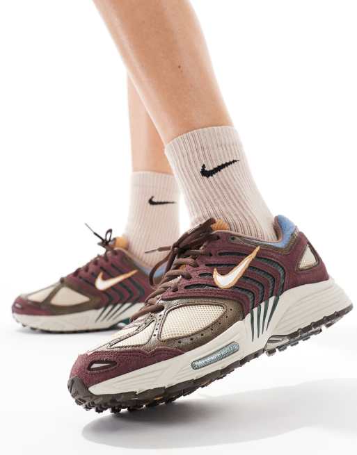 Nike Air Pegasus 2005 sneakers in beige and brown, 3 of 5