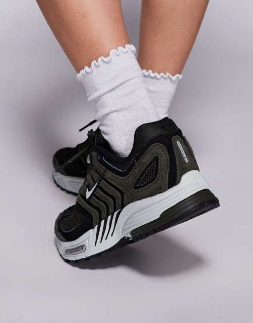 Nike Air Pegasus 2005 sneakers in dark green and silver